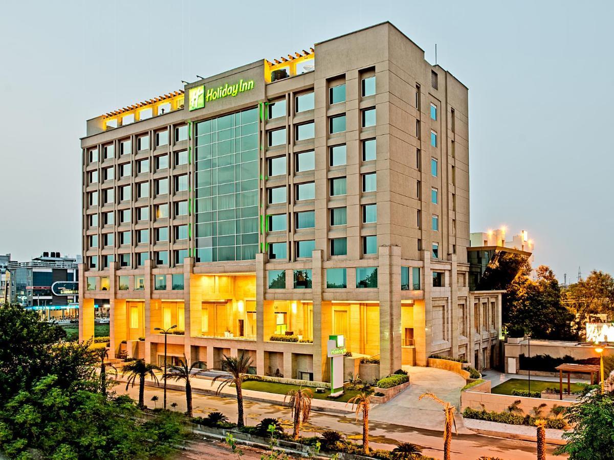 Holiday Inn Amritsar Ranjit Avenue, An Ihg Hotel Exterior photo